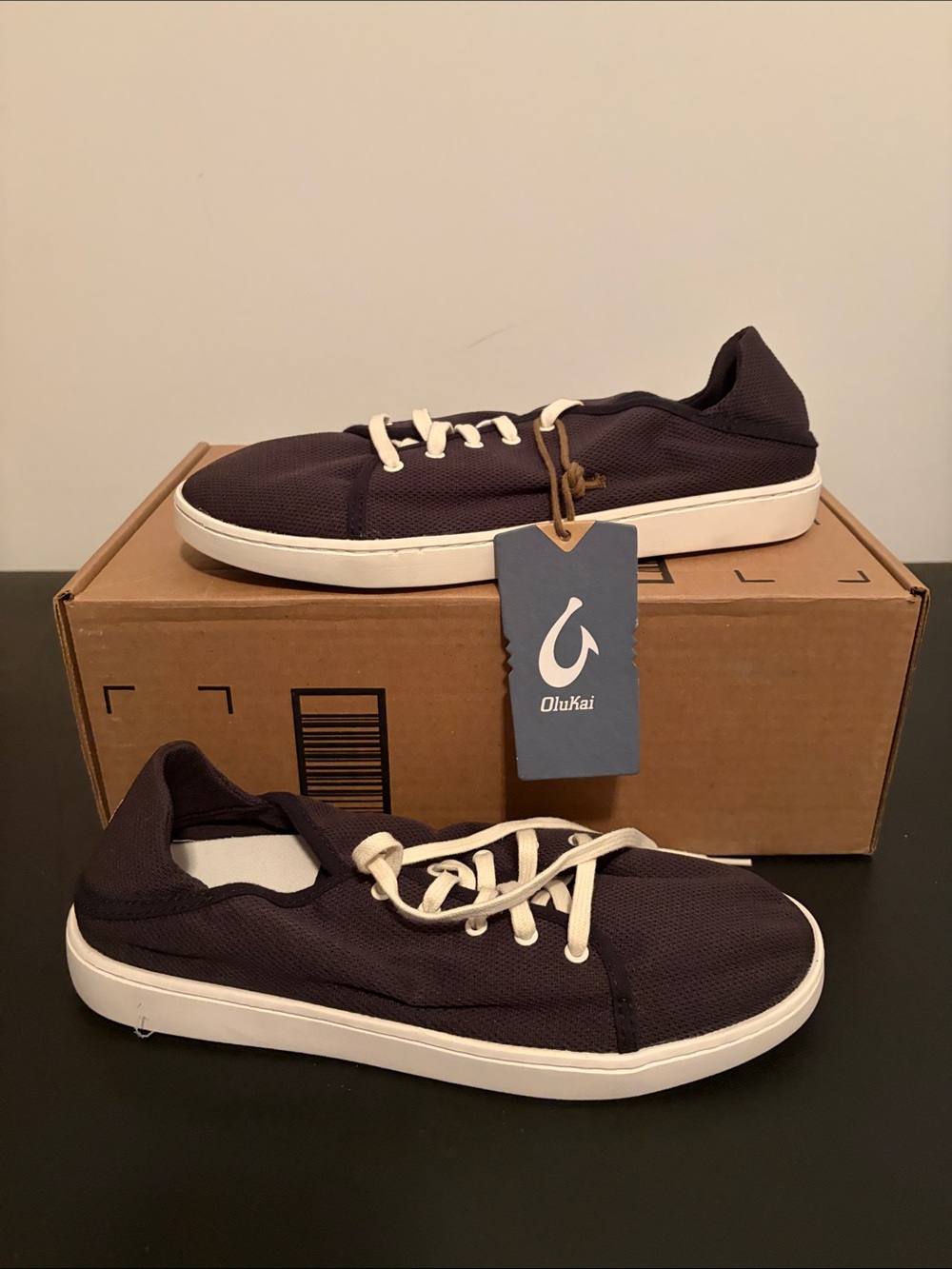 Olukai Pehuea Li W Black / White Sand Women’s 9.5 JB